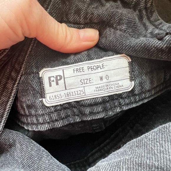 Free People Overalls Size 0 - Picture 8 of 8